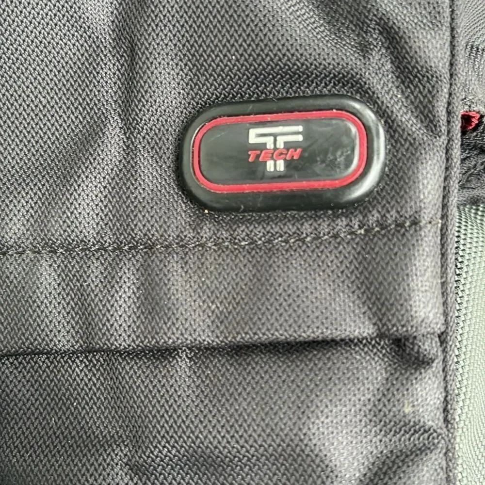 Tumi Hi Tech Messenger bag - Picture 3 of 11